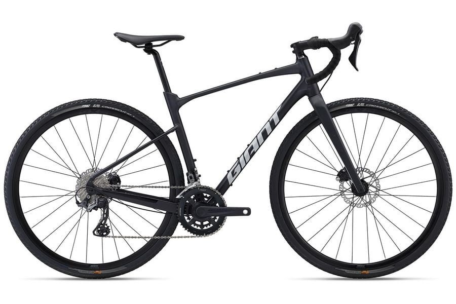 Giant Revolt 0 black 2025